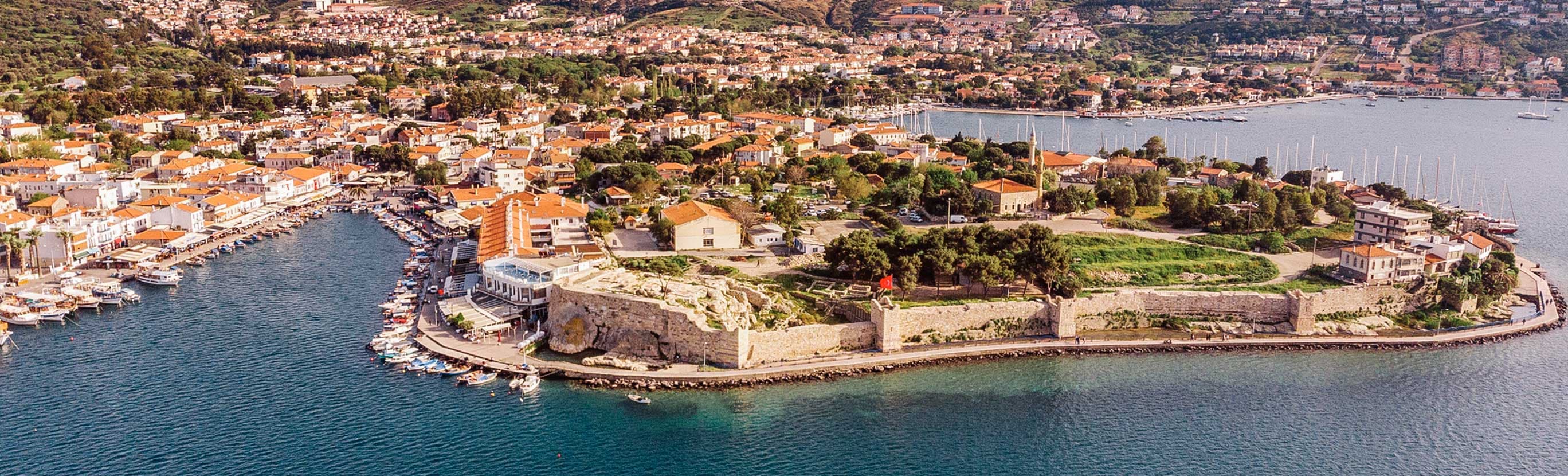 Adnan Menderes Airport - Foca Transfer