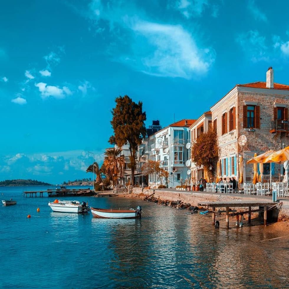 Adnan Menderes Havalimanı - Foça Transfer