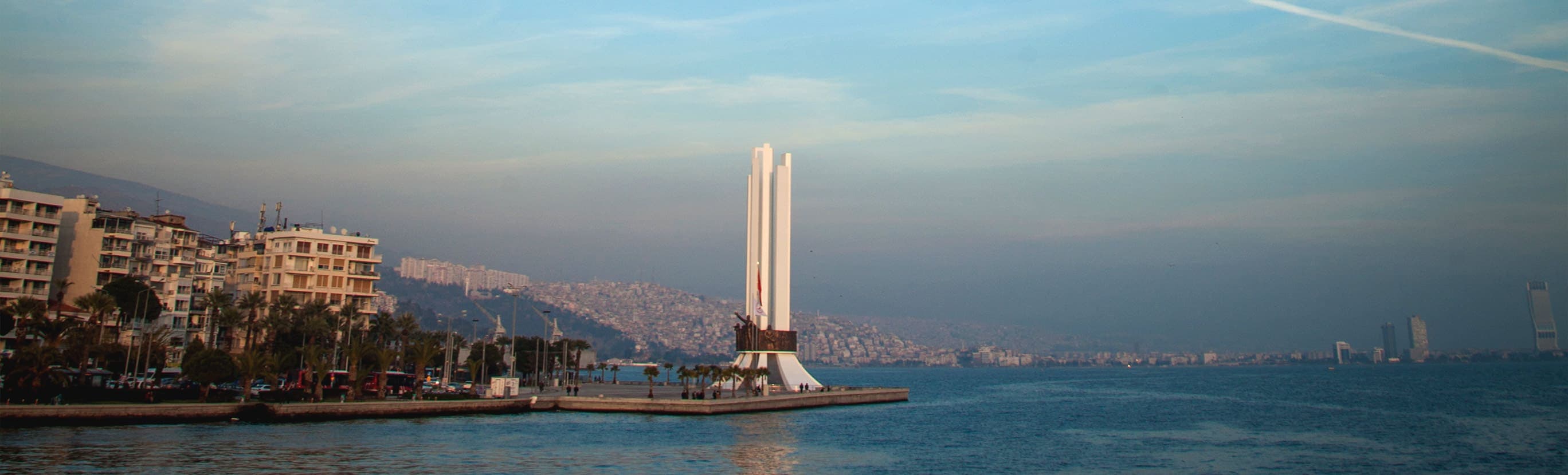 Adnan Menderes Airport - Karsiyaka Transfer